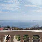 Trakata * Varna