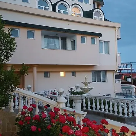 Daire Trakata Varna